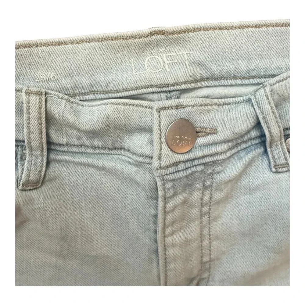 LOFT Bermuda Shorts - Picture 3 of 6